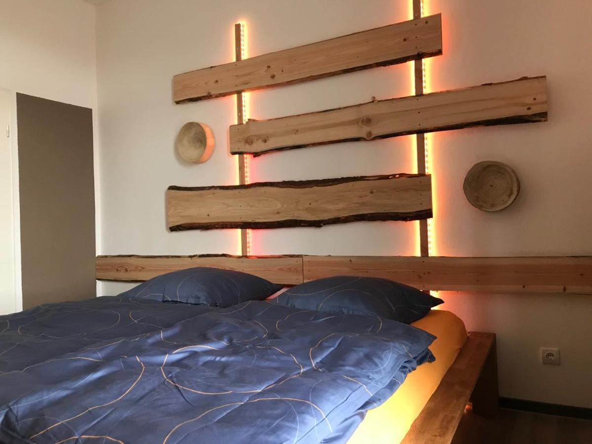 Stadthaus Artur - Apartment Madrid เรมไชด์ ภายนอก รูปภาพ